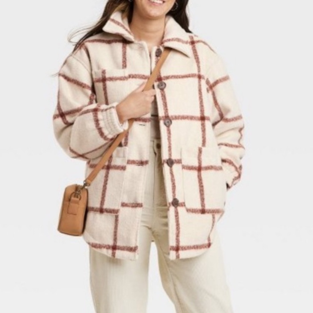 ✨NWT Universal Thread Oversized Quilted Cream Plaid Shacket